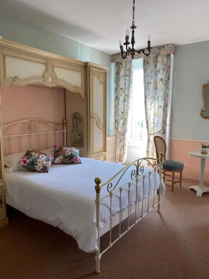 Bed & Breakfast Le Relais De La Rance - Chambres D'Hotes Quedillac