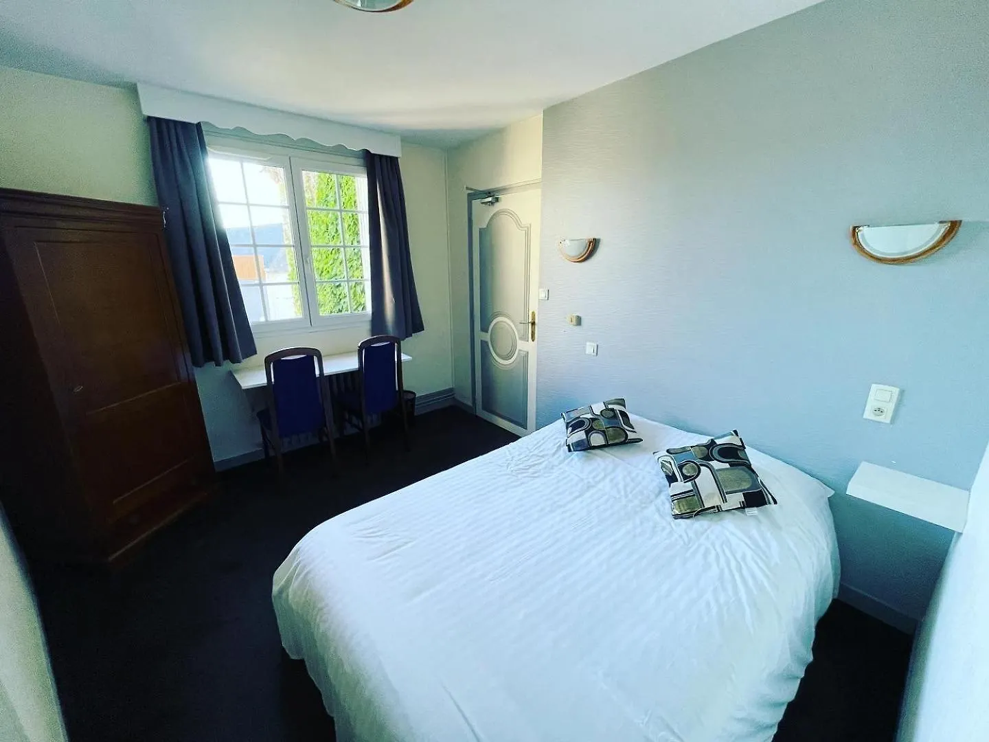 Le Relais De La Rance - Chambres D'Hotes Quedillac Bed & Breakfast